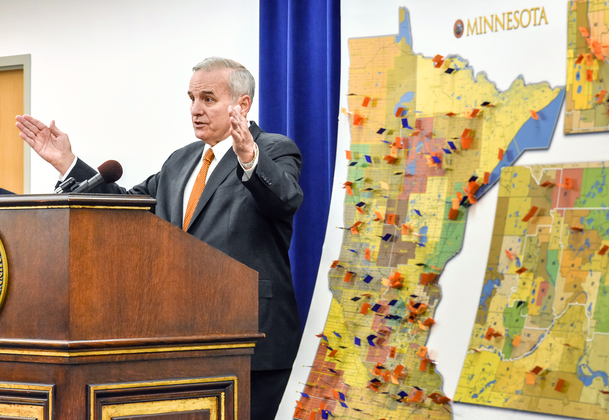 Gov. Mark Dayton lays out his $1.4 billion bonding proposal at a Jan. 15 news conference. Photo by Andrew VonBank